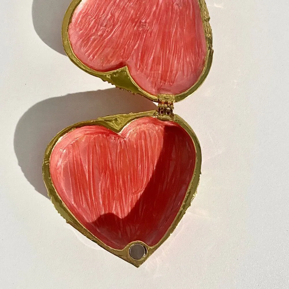 Taylor Avedon Pink Heart Box with Bow